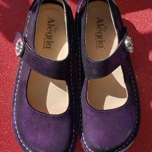 Alegria 7 to 7.5 W Purple Soft Metallic